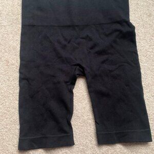 Ribbed cycling shorts